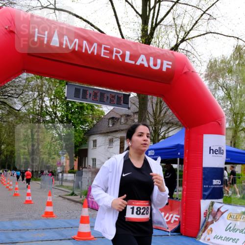 19.04.2026 - Hammer Lauf Tim E. http://msf.ph/oto/9535596 19.04.2026 10:47:05 Ziel 1828 meine-sportfotos.de