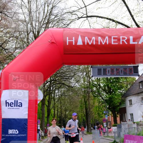 19.04.2026 - Hammer Lauf Tim E. http://msf.ph/oto/9535640 19.04.2026 10:47:48 Ziel 190, 274, 275, 288 meine-sportfotos.de