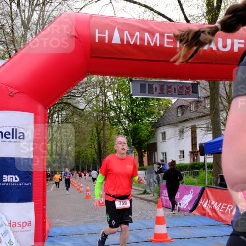 19.04.2026 - Hammer Lauf Tim E. http://msf.ph/oto/9535850 19.04.2026 10:49:07 Ziel 584, 720, 759, 798, 877, 888, 1632 meine-sportfotos.de