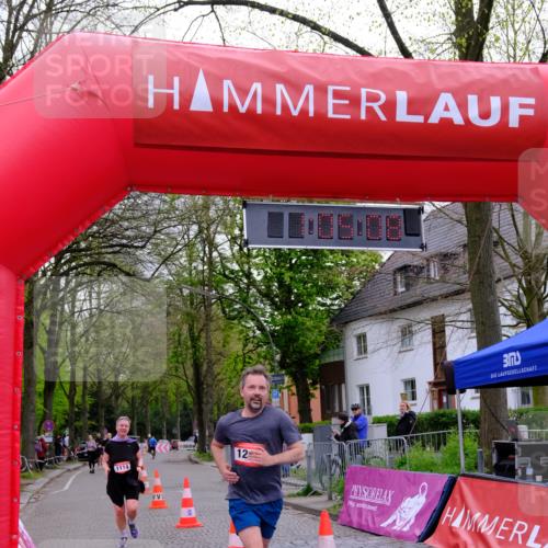 19.04.2026 - Hammer Lauf Tim E. http://msf.ph/oto/9536007 19.04.2026 10:50:16 Ziel 401, 1114, 1266 meine-sportfotos.de