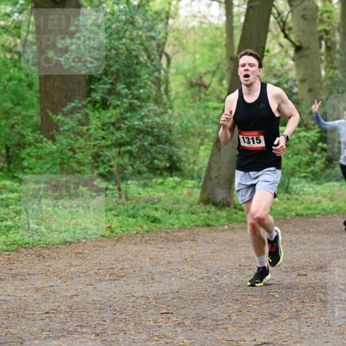 19.04.2026 - Hammer Lauf Dr. Thomas Lammeyer http://msf.ph/oto/9536089 19.04.2026 10:21:15 Laufen 1315, 424 meine-sportfotos.de
