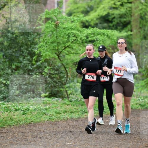 19.04.2026 - Hammer Lauf Dr. Thomas Lammeyer http://msf.ph/oto/9536120 19.04.2026 10:21:36 Laufen 777, 778, 1157 meine-sportfotos.de