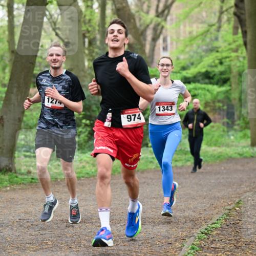 19.04.2026 - Hammer Lauf Dr. Thomas Lammeyer http://msf.ph/oto/9536280 19.04.2026 10:22:23 Laufen 1274, 974, 1343 meine-sportfotos.de