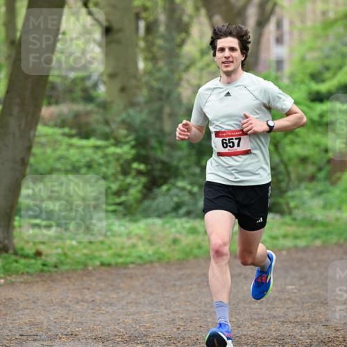 19.04.2026 - Hammer Lauf Dr. Thomas Lammeyer http://msf.ph/oto/9536314 19.04.2026 10:22:39 Laufen 657 meine-sportfotos.de