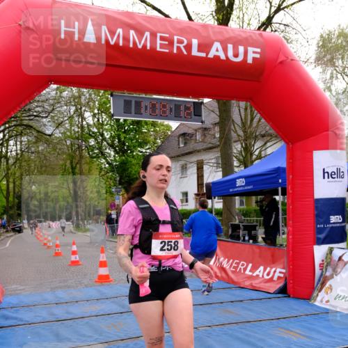 19.04.2026 - Hammer Lauf Tim E. http://msf.ph/oto/9536328 19.04.2026 10:53:20 Ziel 229, 230, 258, 289, 425, 1063 meine-sportfotos.de