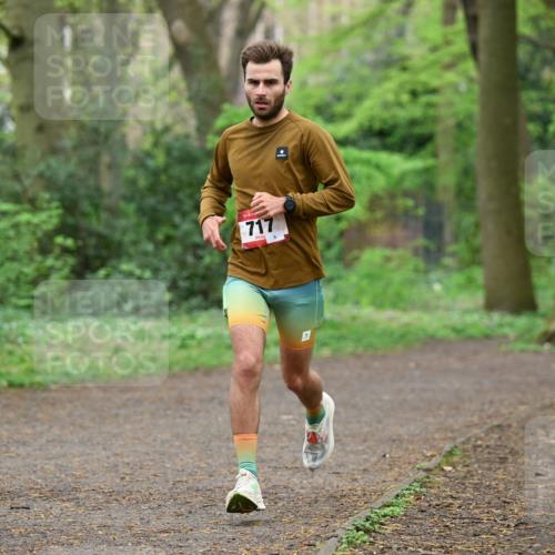19.04.2026 - Hammer Lauf Dr. Thomas Lammeyer http://msf.ph/oto/9536343 19.04.2026 10:22:51 Laufen 717 meine-sportfotos.de