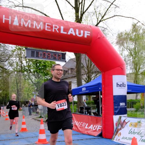 19.04.2026 - Hammer Lauf Tim E. http://msf.ph/oto/9536463 19.04.2026 10:54:49 Ziel 113, 271, 272, 628, 1303, 1823 meine-sportfotos.de