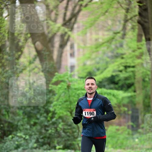 19.04.2026 - Hammer Lauf Dr. Thomas Lammeyer http://msf.ph/oto/9536526 19.04.2026 10:24:50 Laufen 1190 meine-sportfotos.de