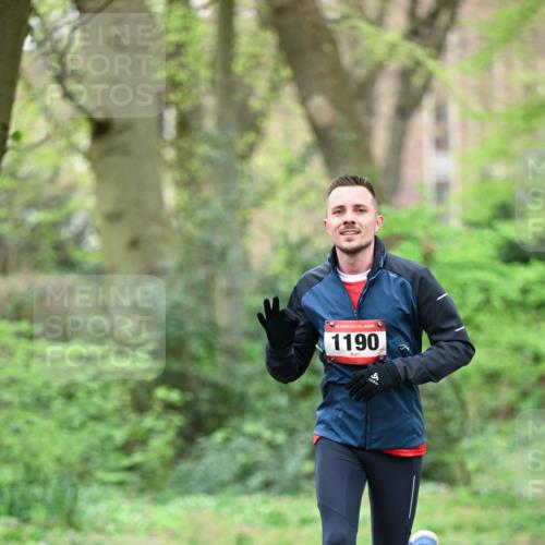 19.04.2026 - Hammer Lauf Dr. Thomas Lammeyer http://msf.ph/oto/9536535 19.04.2026 10:24:51 Laufen 1190 meine-sportfotos.de