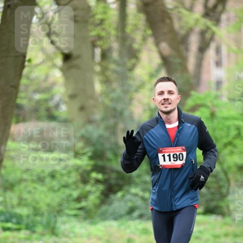 19.04.2026 - Hammer Lauf Dr. Thomas Lammeyer http://msf.ph/oto/9536536 19.04.2026 10:24:51 Laufen 1190 meine-sportfotos.de