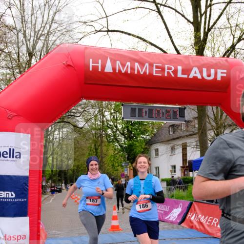 19.04.2026 - Hammer Lauf Tim E. http://msf.ph/oto/9536579 19.04.2026 10:55:34 Ziel 186, 187, 287, 777, 778, 1157 meine-sportfotos.de