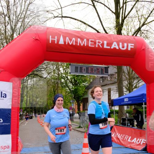 19.04.2026 - Hammer Lauf Tim E. http://msf.ph/oto/9536582 19.04.2026 10:55:35 Ziel 186, 187, 287, 777, 778, 1157 meine-sportfotos.de