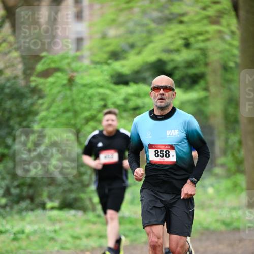 19.04.2026 - Hammer Lauf Dr. Thomas Lammeyer http://msf.ph/oto/9536619 19.04.2026 10:25:18 Laufen 858 meine-sportfotos.de
