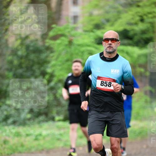 19.04.2026 - Hammer Lauf Dr. Thomas Lammeyer http://msf.ph/oto/9536622 19.04.2026 10:25:19 Laufen 858 meine-sportfotos.de