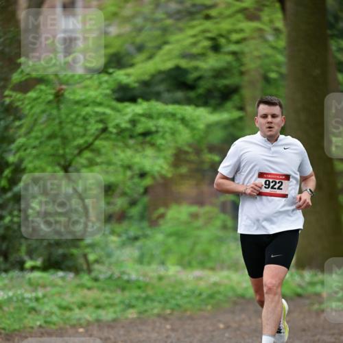 19.04.2026 - Hammer Lauf Dr. Thomas Lammeyer http://msf.ph/oto/9536650 19.04.2026 10:25:30 Laufen 922 meine-sportfotos.de
