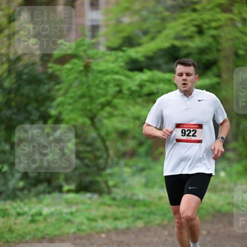 19.04.2026 - Hammer Lauf Dr. Thomas Lammeyer http://msf.ph/oto/9536656 19.04.2026 10:25:30 Laufen 922 meine-sportfotos.de