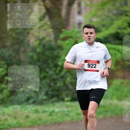 19.04.2026 - Hammer Lauf Dr. Thomas Lammeyer http://msf.ph/oto/9536662 19.04.2026 10:25:31 Laufen 922 meine-sportfotos.de