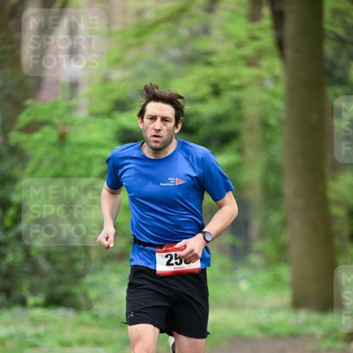19.04.2026 - Hammer Lauf Dr. Thomas Lammeyer http://msf.ph/oto/9536854 19.04.2026 10:27:20 Laufen  meine-sportfotos.de