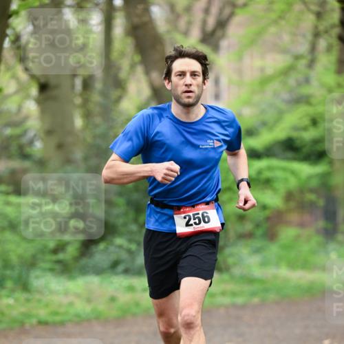19.04.2026 - Hammer Lauf Dr. Thomas Lammeyer http://msf.ph/oto/9536863 19.04.2026 10:27:20 Laufen 256 meine-sportfotos.de