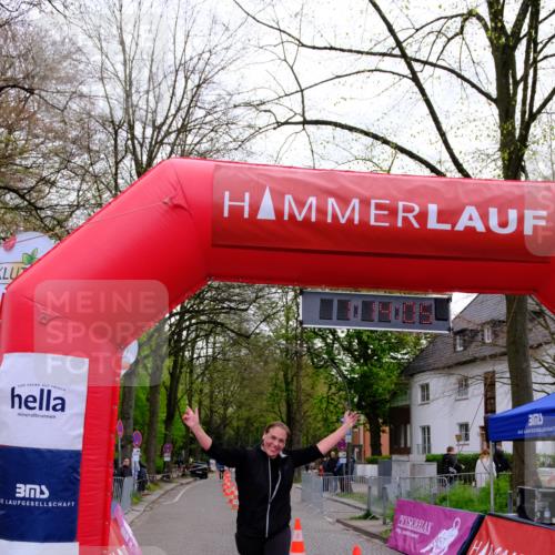 19.04.2026 - Hammer Lauf Tim E. http://msf.ph/oto/9536893 19.04.2026 10:59:13 Ziel 301 meine-sportfotos.de