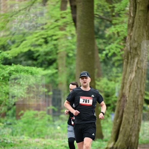 19.04.2026 - Hammer Lauf Dr. Thomas Lammeyer http://msf.ph/oto/9536894 19.04.2026 10:27:29 Laufen 781 meine-sportfotos.de