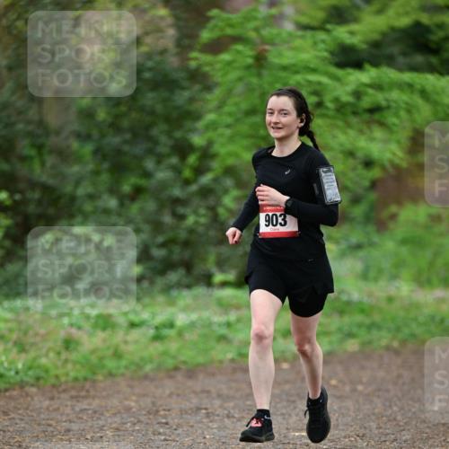 19.04.2026 - Hammer Lauf Dr. Thomas Lammeyer http://msf.ph/oto/9536963 19.04.2026 10:27:45 Laufen 903 meine-sportfotos.de