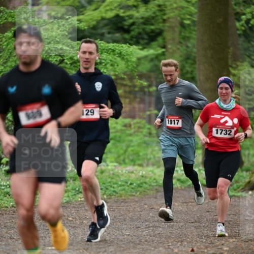 19.04.2026 - Hammer Lauf Dr. Thomas Lammeyer http://msf.ph/oto/9537070 19.04.2026 10:28:28 Laufen 929, 129, 1917, 1732 meine-sportfotos.de