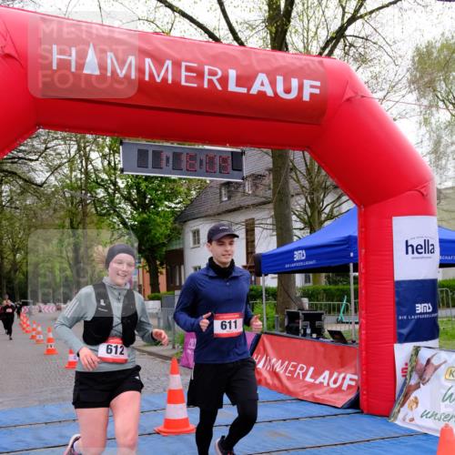 19.04.2026 - Hammer Lauf Tim E. http://msf.ph/oto/9537107 19.04.2026 11:01:17 Ziel 302, 611, 612 meine-sportfotos.de