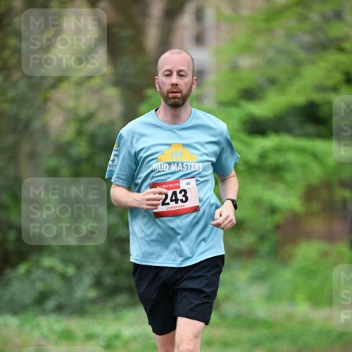 19.04.2026 - Hammer Lauf Dr. Thomas Lammeyer http://msf.ph/oto/9537198 19.04.2026 10:29:15 Laufen 243 meine-sportfotos.de