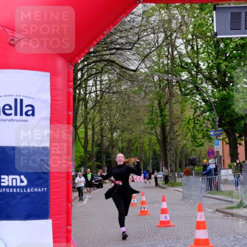 19.04.2026 - Hammer Lauf Tim E. http://msf.ph/oto/9537269 19.04.2026 11:04:12 Ziel 664, 756, 1911 meine-sportfotos.de