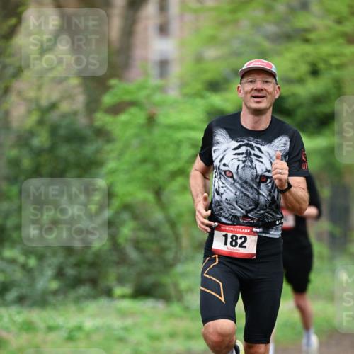 19.04.2026 - Hammer Lauf Dr. Thomas Lammeyer http://msf.ph/oto/9537291 19.04.2026 10:29:54 Laufen 182 meine-sportfotos.de