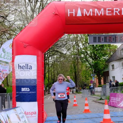 19.04.2026 - Hammer Lauf Tim E. http://msf.ph/oto/9537362 19.04.2026 11:04:41 Ziel 17, 424, 574, 862, 1157, 1219, 1236 meine-sportfotos.de