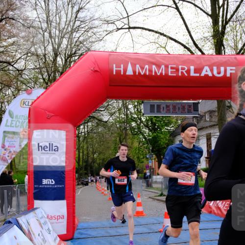 19.04.2026 - Hammer Lauf Tim E. http://msf.ph/oto/9537447 19.04.2026 11:05:13 Ziel 7, 20, 25, 157, 602, 1300 meine-sportfotos.de
