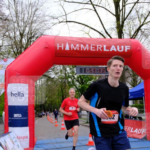 19.04.2026 - Hammer Lauf Tim E. http://msf.ph/oto/9537458 19.04.2026 11:05:14 Ziel 7, 20, 25, 157, 602 meine-sportfotos.de