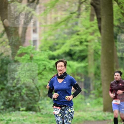 19.04.2026 - Hammer Lauf Dr. Thomas Lammeyer http://msf.ph/oto/9537481 19.04.2026 10:30:51 Laufen 800, 843 meine-sportfotos.de