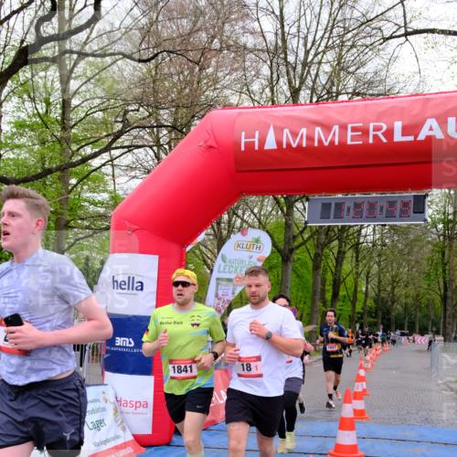 19.04.2026 - Hammer Lauf Tim E. http://msf.ph/oto/9537526 19.04.2026 11:05:57 Ziel 1, 6, 18, 22, 516, 627, 777, 778, 779, 928, 1027, 1263, 1292, 1841 meine-sportfotos.de