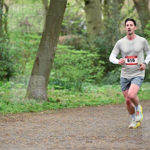 19.04.2026 - Hammer Lauf Dr. Thomas Lammeyer http://msf.ph/oto/9537534 19.04.2026 10:31:31 Laufen 616 meine-sportfotos.de