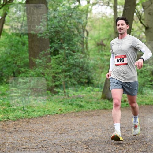 19.04.2026 - Hammer Lauf Dr. Thomas Lammeyer http://msf.ph/oto/9537549 19.04.2026 10:31:32 Laufen 616 meine-sportfotos.de