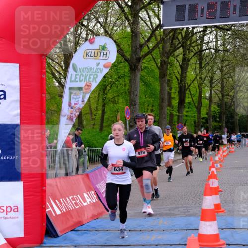 19.04.2026 - Hammer Lauf Tim E. http://msf.ph/oto/9537636 19.04.2026 11:06:24 Ziel 354, 511, 634, 920, 929, 1681, 1884 meine-sportfotos.de