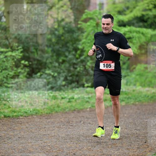 19.04.2026 - Hammer Lauf Dr. Thomas Lammeyer http://msf.ph/oto/9537648 19.04.2026 10:32:01 Laufen 105 meine-sportfotos.de
