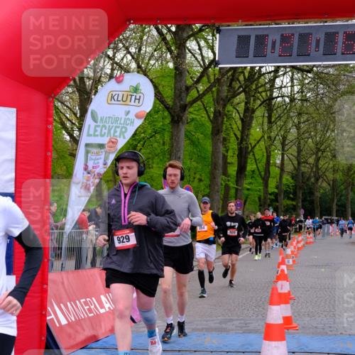 19.04.2026 - Hammer Lauf Tim E. http://msf.ph/oto/9537649 19.04.2026 11:06:25 Ziel 354, 467, 511, 634, 920, 929, 1681 meine-sportfotos.de