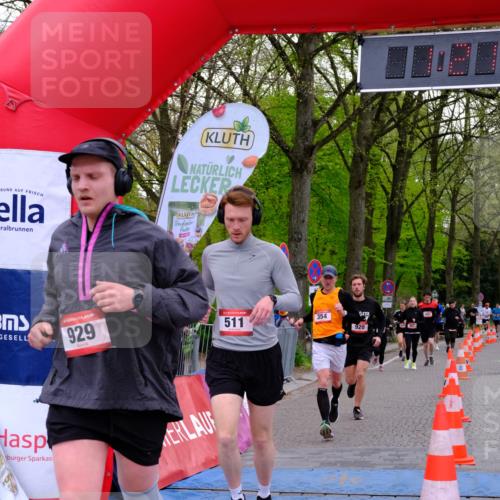 19.04.2026 - Hammer Lauf Tim E. http://msf.ph/oto/9537655 19.04.2026 11:06:26 Ziel 354, 467, 511, 545, 634, 825, 920, 929 meine-sportfotos.de