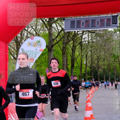 19.04.2026 - Hammer Lauf Tim E. http://msf.ph/oto/9537683 19.04.2026 11:06:32 Ziel 4, 117, 154, 467, 545, 604, 609, 796, 825, 912, 920 meine-sportfotos.de