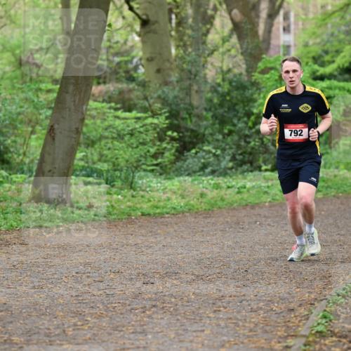19.04.2026 - Hammer Lauf Dr. Thomas Lammeyer http://msf.ph/oto/9537698 19.04.2026 10:32:14 Laufen 792, 1731 meine-sportfotos.de