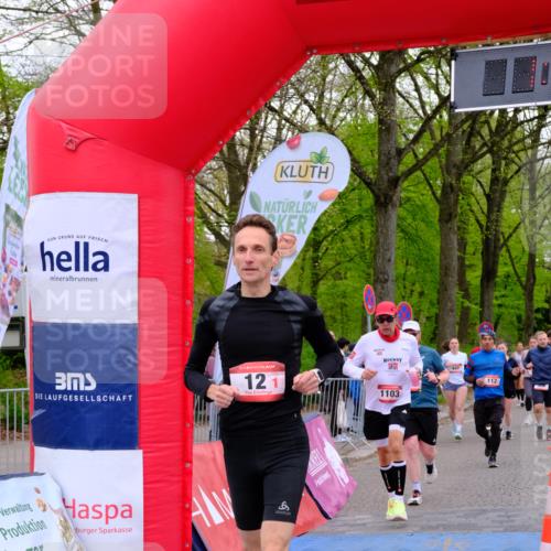 19.04.2026 - Hammer Lauf Tim E. http://msf.ph/oto/9537740 19.04.2026 11:06:44 Ziel 12, 112, 141, 239, 388, 482, 620, 624, 773, 952, 1103, 1927 meine-sportfotos.de