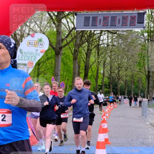19.04.2026 - Hammer Lauf Tim E. http://msf.ph/oto/9537761 19.04.2026 11:06:48 Ziel 112, 141, 239, 388, 482, 620, 773, 830, 952, 1103, 1927 meine-sportfotos.de