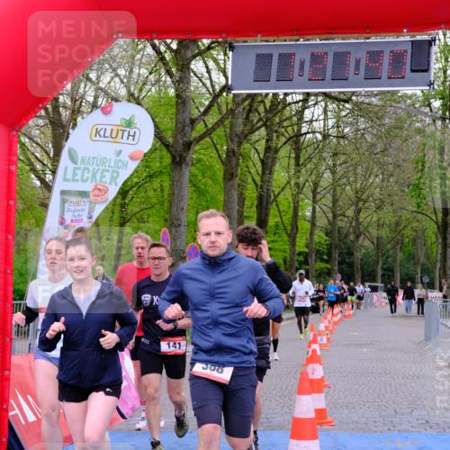19.04.2026 - Hammer Lauf Tim E. http://msf.ph/oto/9537770 19.04.2026 11:06:48 Ziel 112, 141, 239, 388, 482, 620, 773, 830, 952, 1103, 1927 meine-sportfotos.de