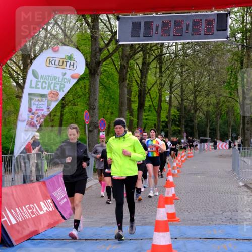 19.04.2026 - Hammer Lauf Tim E. http://msf.ph/oto/9537894 19.04.2026 11:07:46 Ziel 9, 10, 146, 181, 414, 415, 416, 418, 473, 506, 507, 534, 646, 663, 1907 meine-sportfotos.de