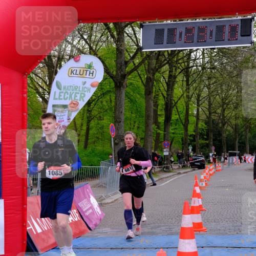 19.04.2026 - Hammer Lauf Tim E. http://msf.ph/oto/9537999 19.04.2026 11:08:19 Ziel 202, 404, 631, 1085 meine-sportfotos.de