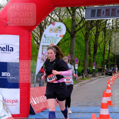 19.04.2026 - Hammer Lauf Tim E. http://msf.ph/oto/9538017 19.04.2026 11:08:20 Ziel 404, 631, 1085 meine-sportfotos.de